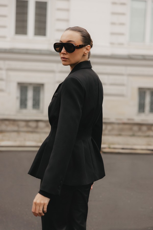 Maren Blazer Tailored Black