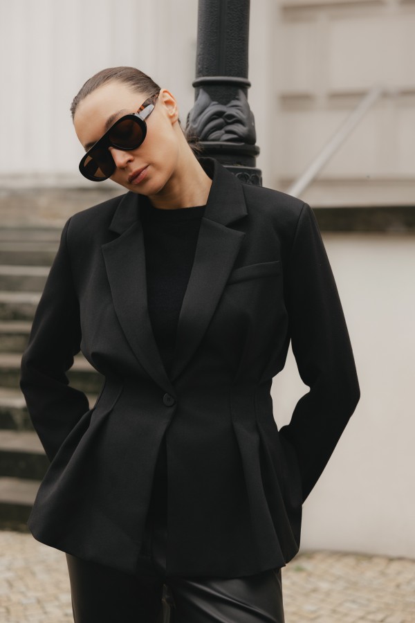 Maren Blazer Tailored Black
