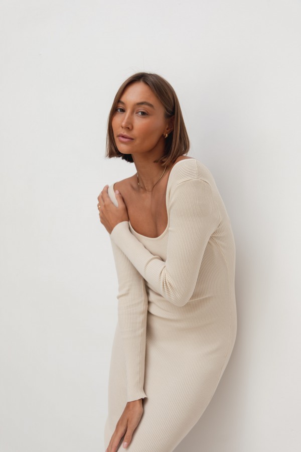 Betty Sukienka Dzianinowa Cream