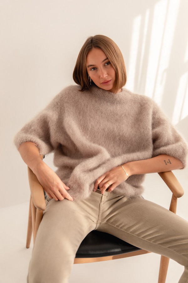 Steven Mohair Sweater Beige Premium