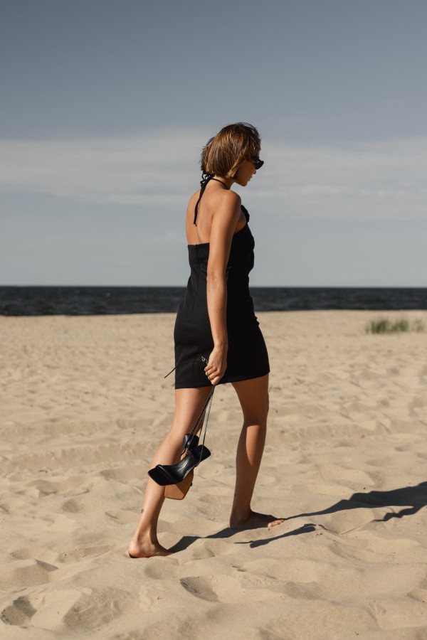 Kathia Sukienka z Różą Czarna