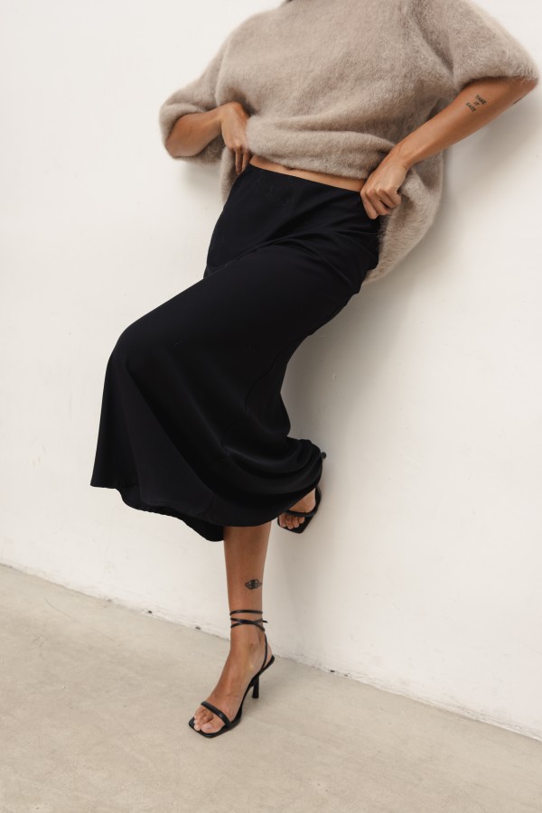 Adelia Viscose Skirt Black