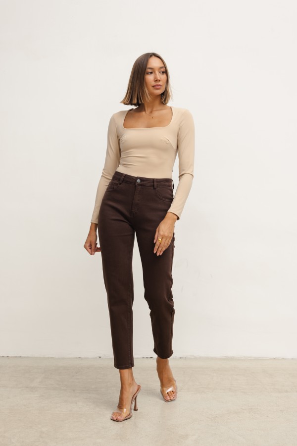 W3276 Mom Fit Jeans Chocolate