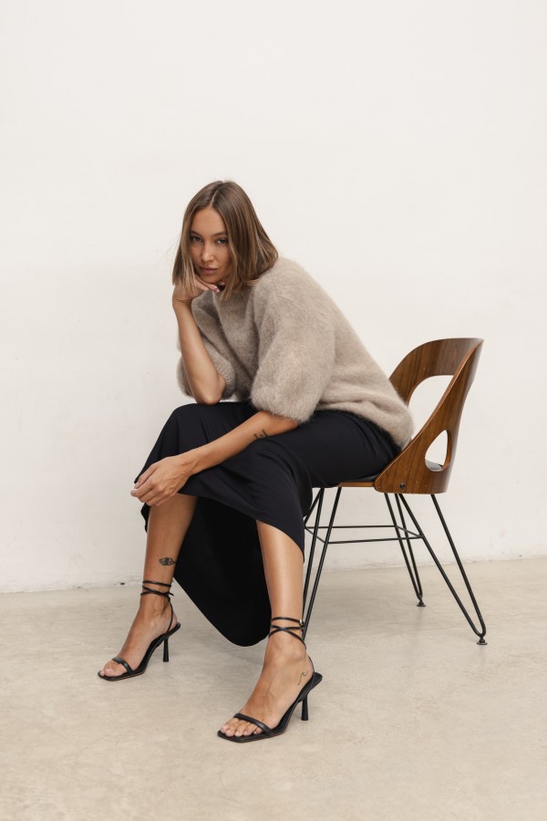 Steven Mohair Sweater Beige Premium