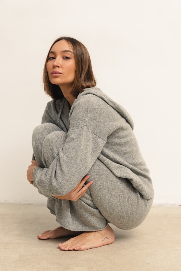 Maxim Sweter Dzianinowy Gray