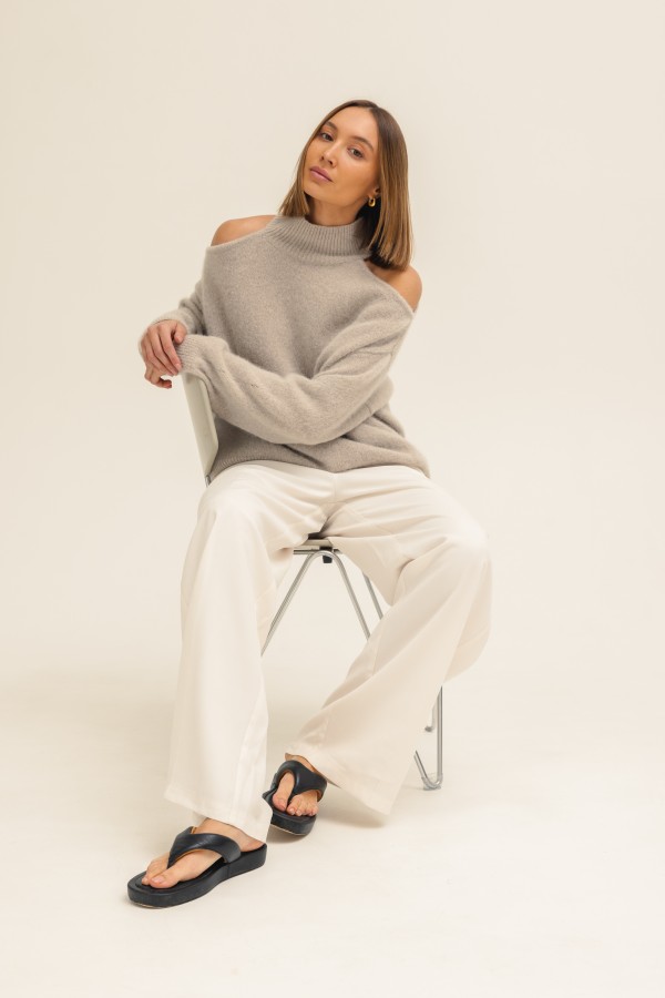 London Suri Alpaca Sweater Beige