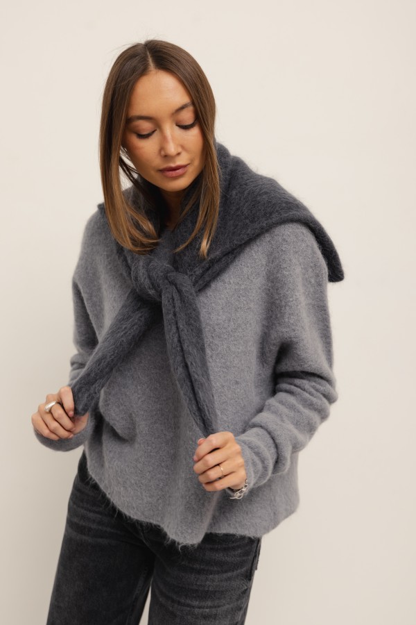 Jasper Suri Alpaca Sweater Grey