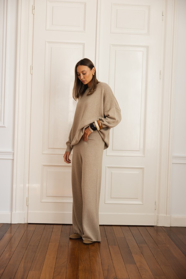 Elliot Oversized Sweater Beige