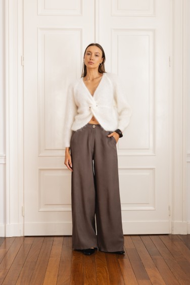 Oxford Wide-Leg Trousers...