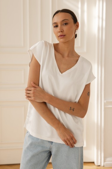 Mia Bluzka White