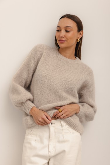 Nicolas Sweter z Moherem...