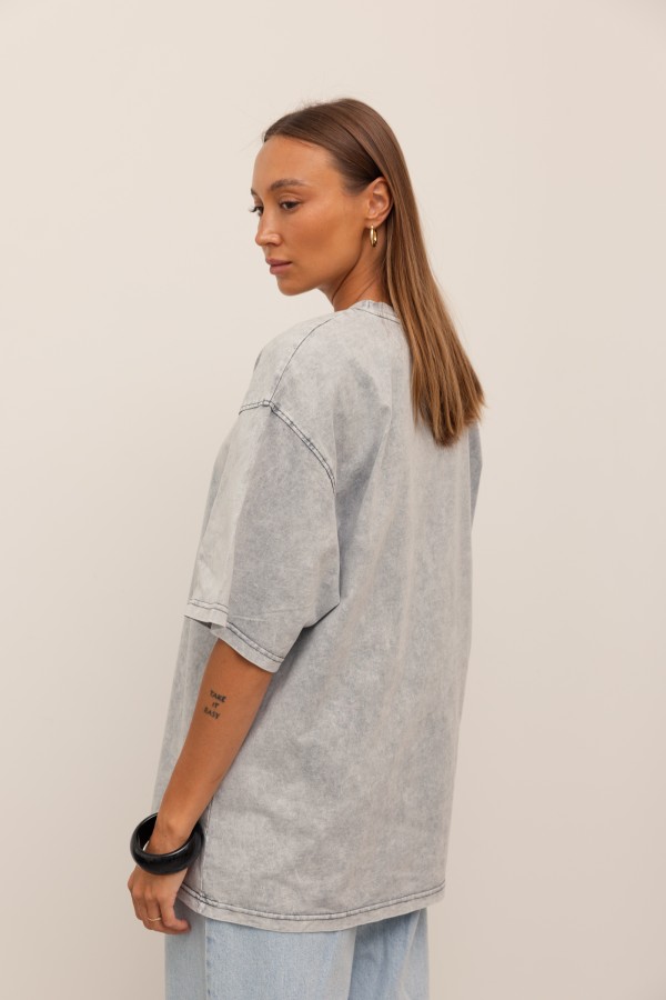 Care T-shirt Gray