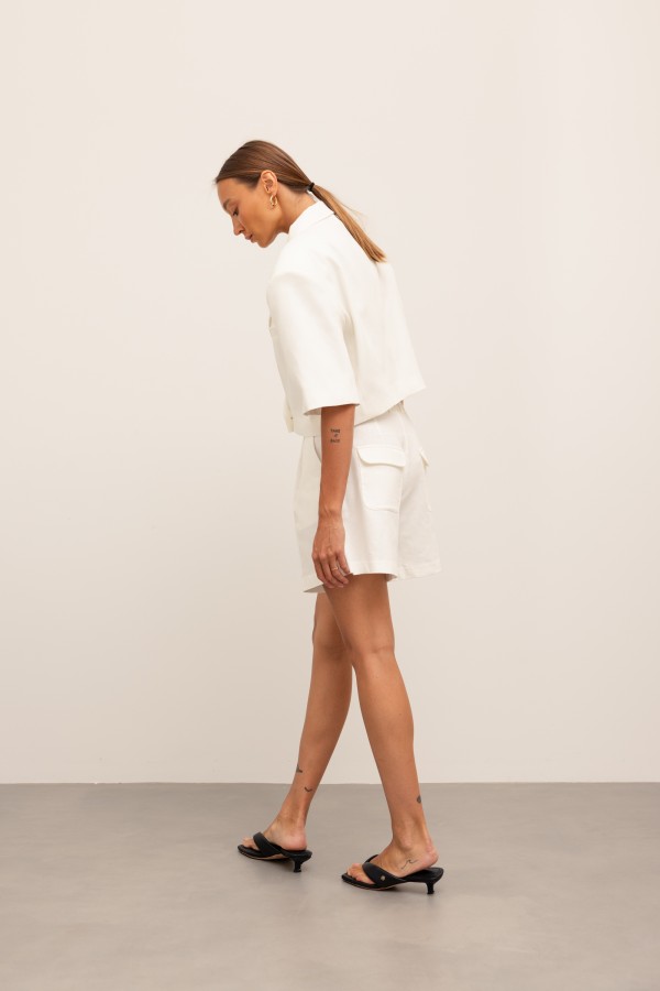 Jody Żakiet O Krótszym Kroju Biel