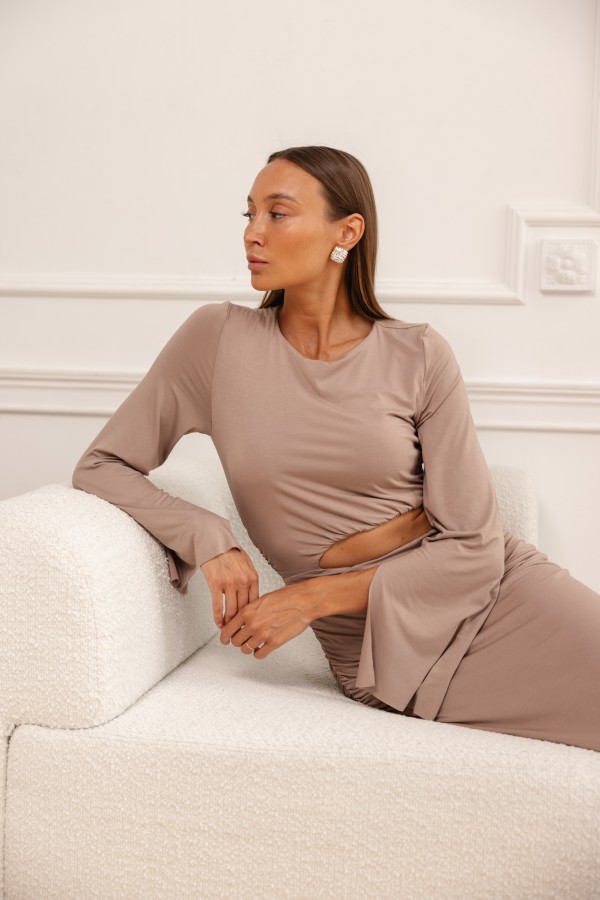 Cindy Long Cut-Out Dress Mocca