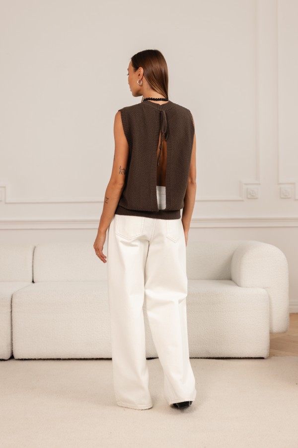 Amara Bluzka Dzianinowa Z Odkrytymi Plecami Chocolate