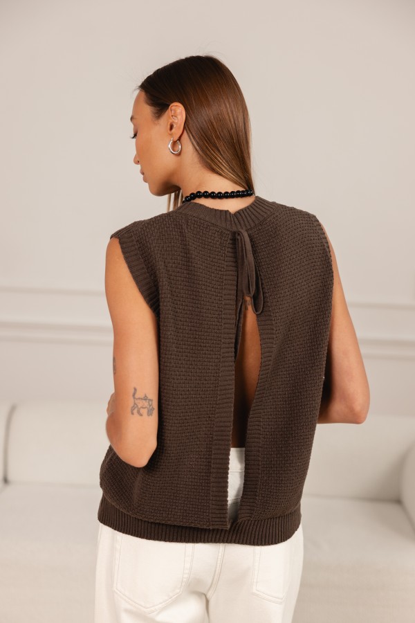 Amara Bluzka Dzianinowa Z Odkrytymi Plecami Chocolate