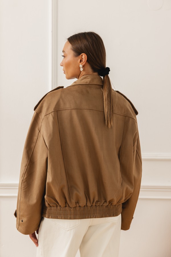 V10257 Kurtka Zamszowa Camel