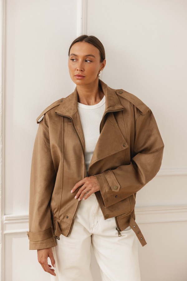 V10257 Kurtka Zamszowa Camel