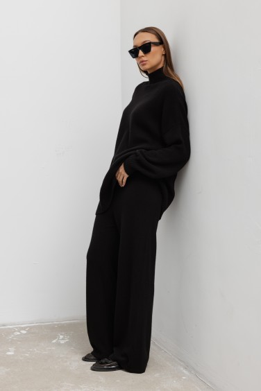 James Komplet Z Wełny...