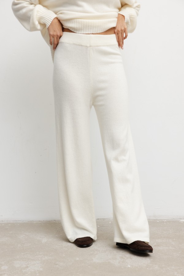 James Merino Wool Set Cream
