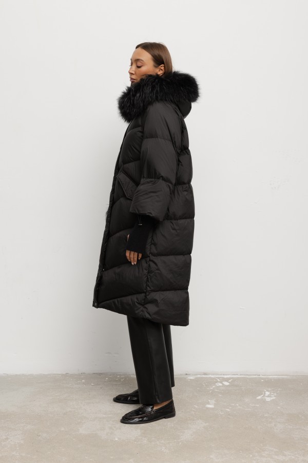 8922 Płaszcz Puchowy Czarny