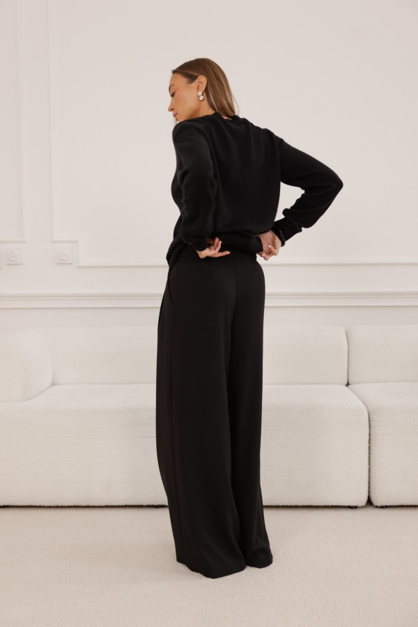 1067 Wide-Leg Trousers Black