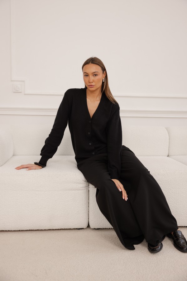 1067 Wide-Leg Trousers Black