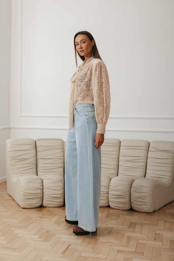 Claudia Tie Blouse Beige