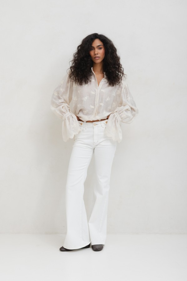 Q194 Jeans Flare White
