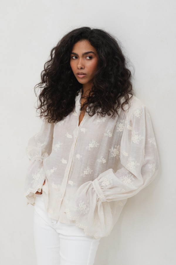 Larisa Embroidered Shirt Cream