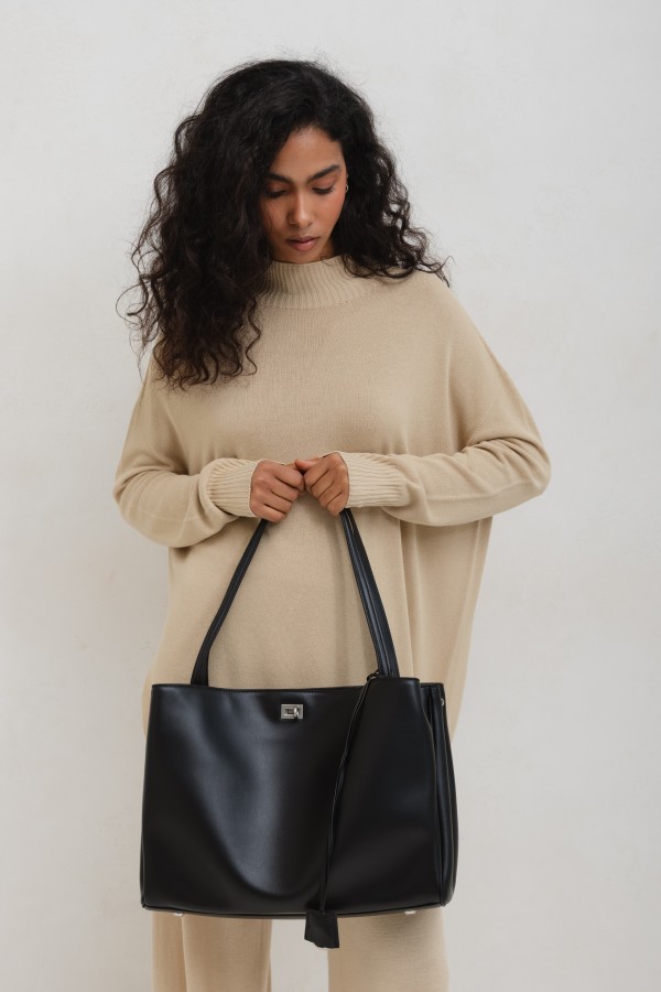Leather Shopper Bag with Metal Clasp Black