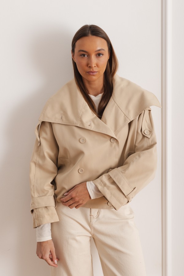 Nela Beige Short Jacket