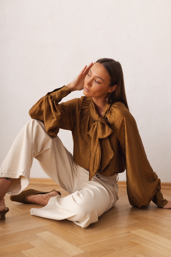 Maja Bluzka Z Wiązaniem Golden Brown