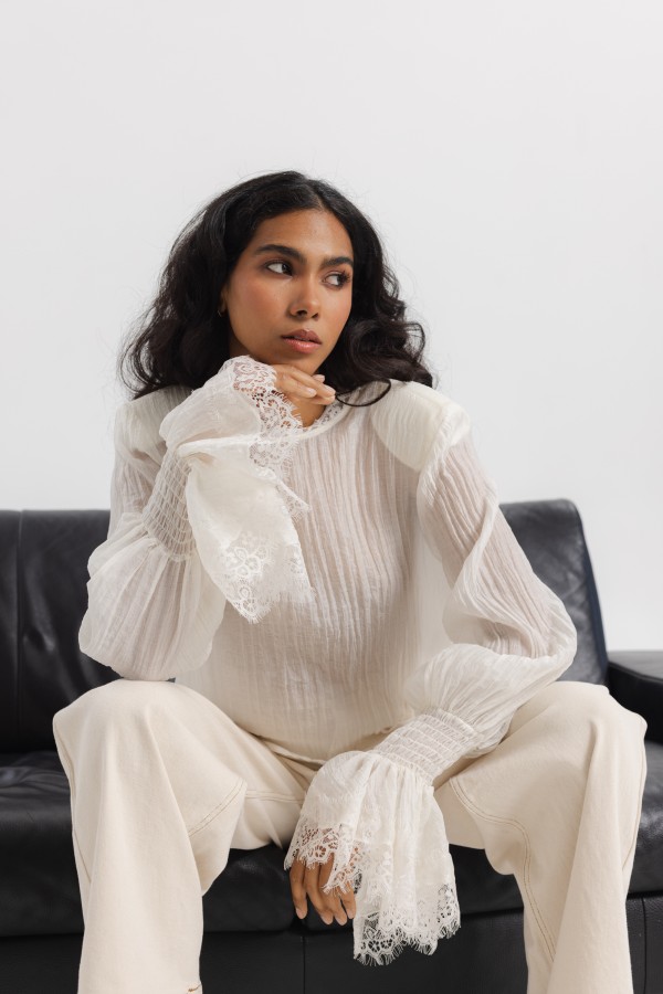 Mandy Lace Blouse Ecru