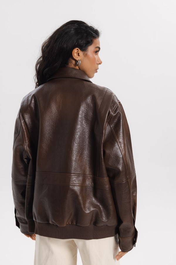240401 Kurtka Z Eko Skóry Brązowa
