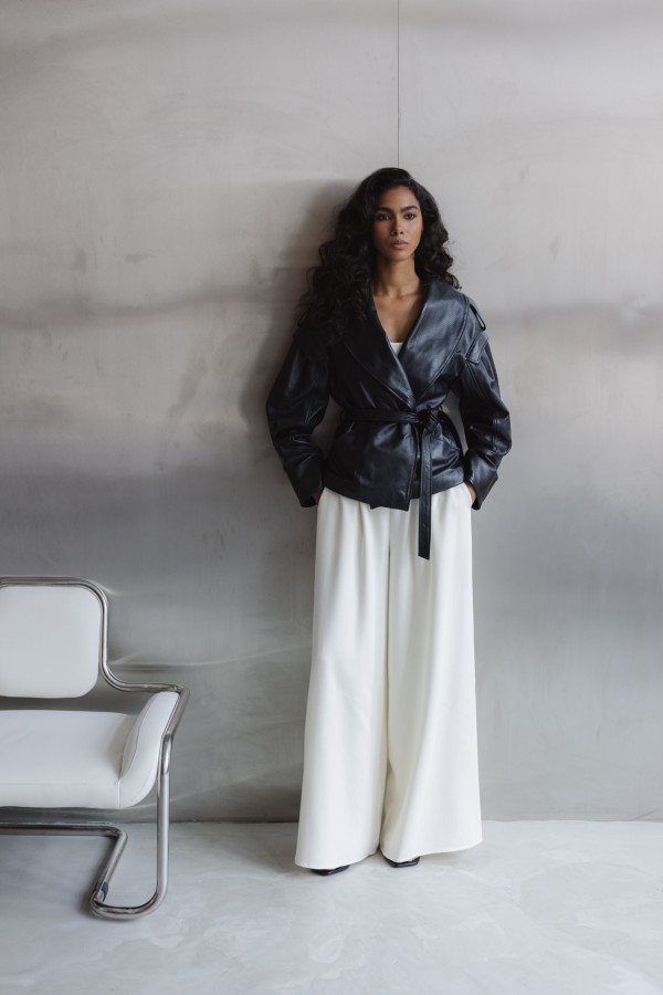 Nicola Kurtka Skórzana Z Wiązaniem Czarna