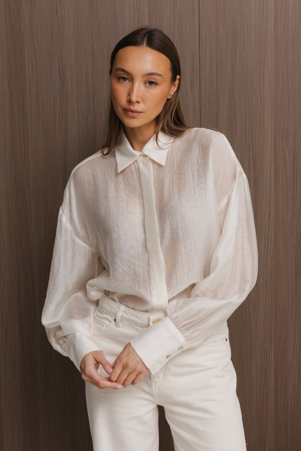 Nala Cream Shirt With A Collar