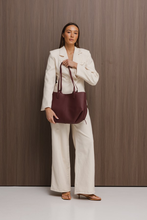 Bordeaux Leather Shoulder Bag