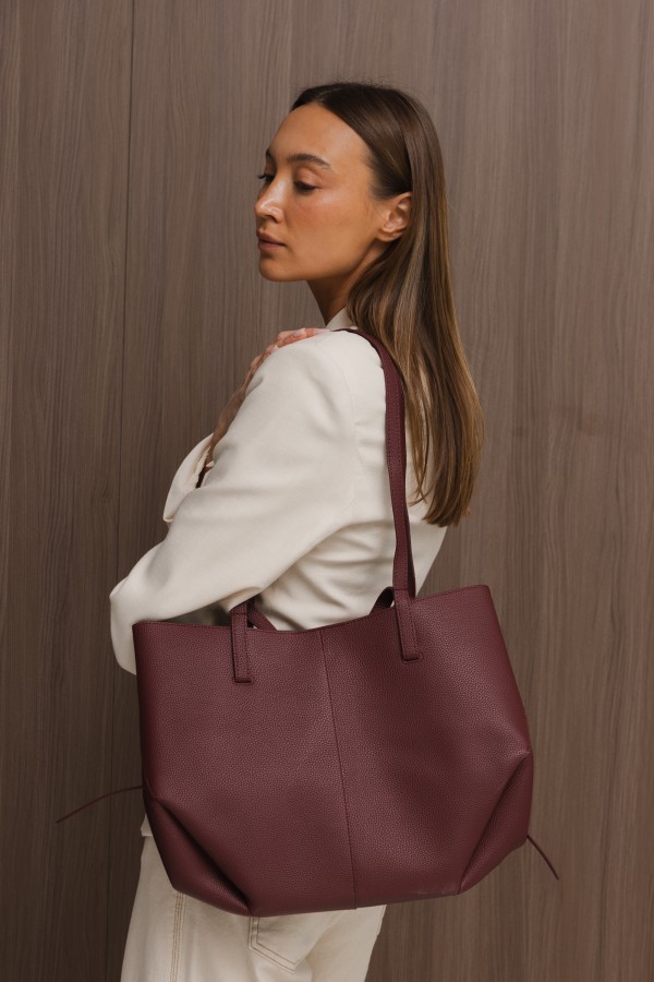 Bordeaux Leather Shoulder Bag
