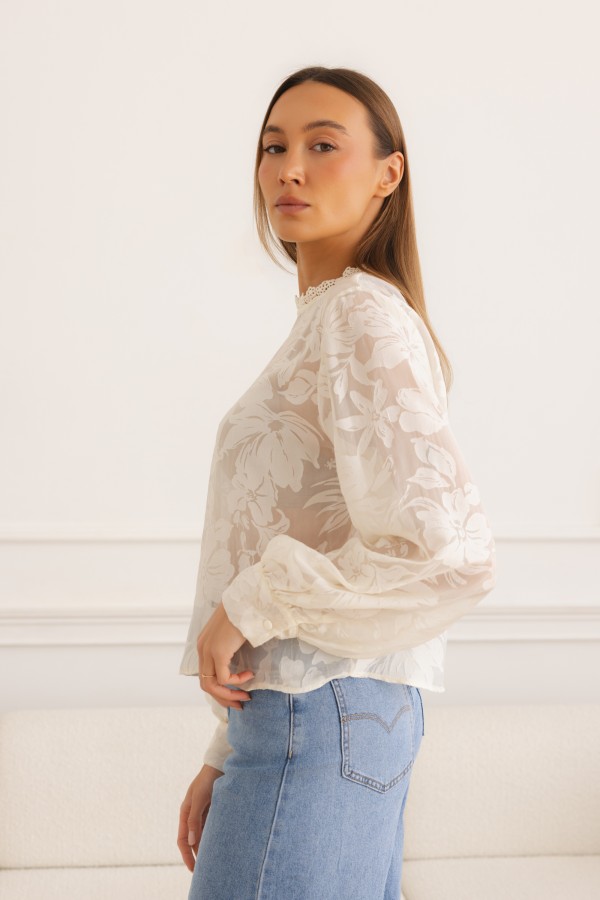 Selena Cream Embroidery Blouse