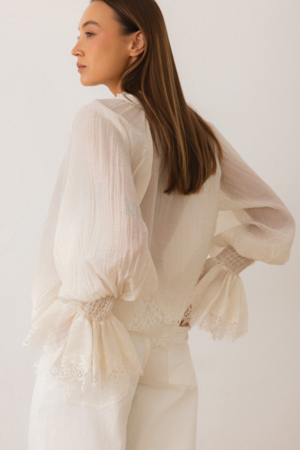 Beatrice Blouse Lace Ecru