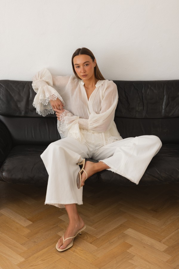 Beatrice Blouse Lace Ecru