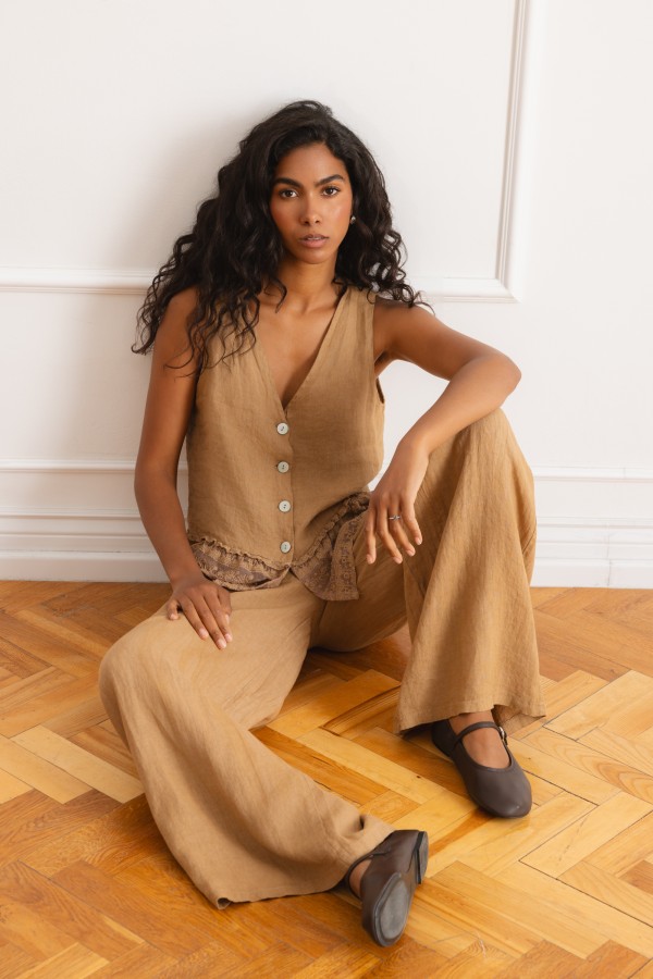Rumi Vest Linen Camel