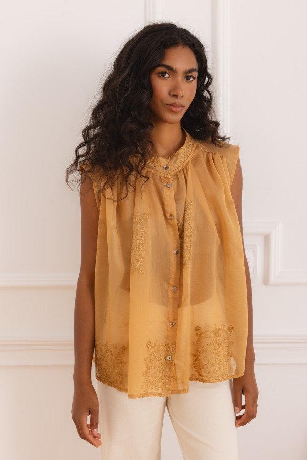 Carrie Blouse Embroidered Camel