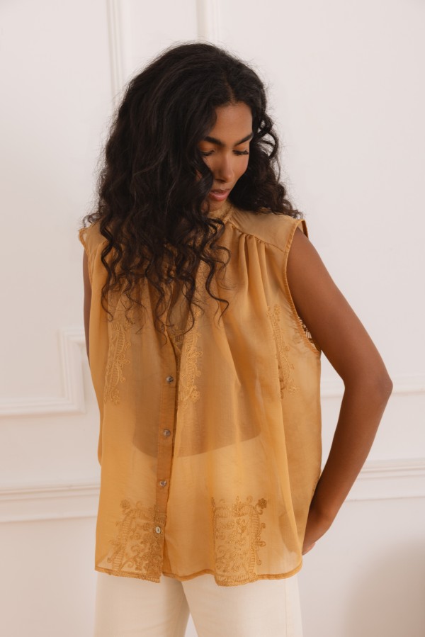 Carrie Blouse Embroidered Camel