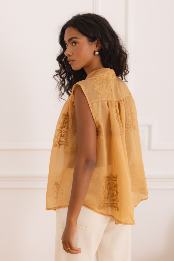 Carrie Blouse Embroidered Camel