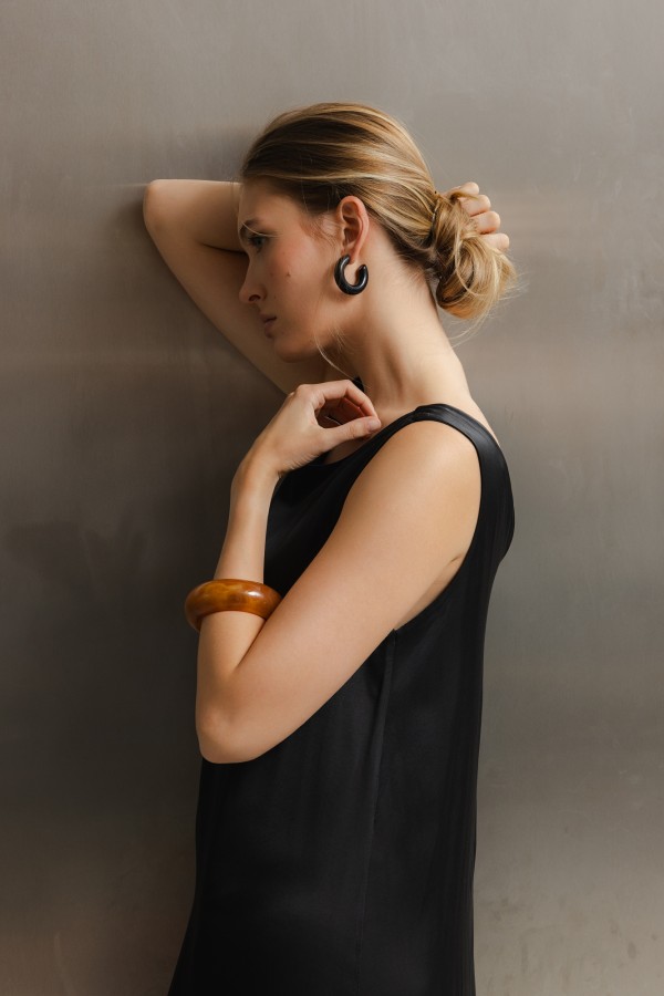 Clara Dress Satin Black