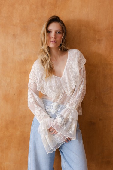 Emma Blouse Lace Cream