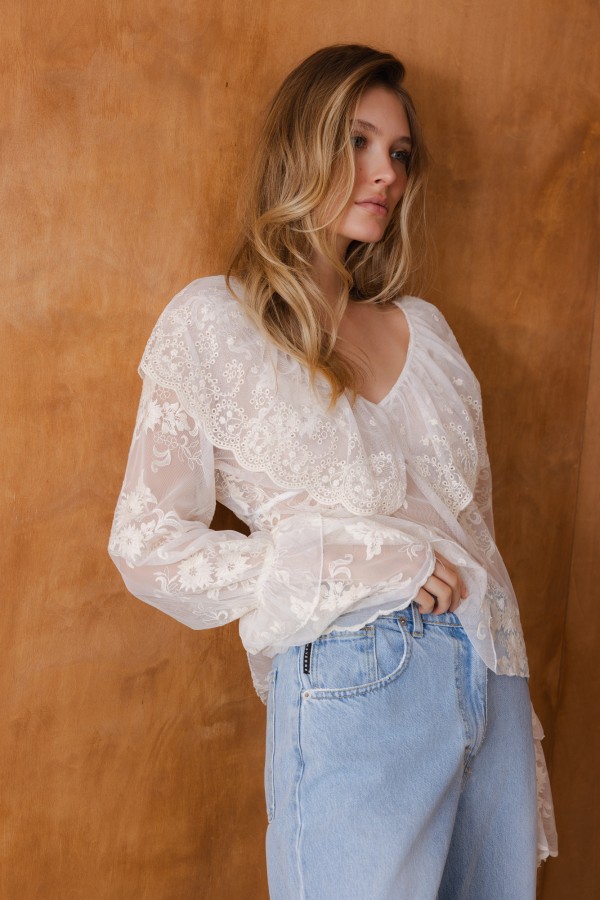 Emma Blouse Lace Cream
