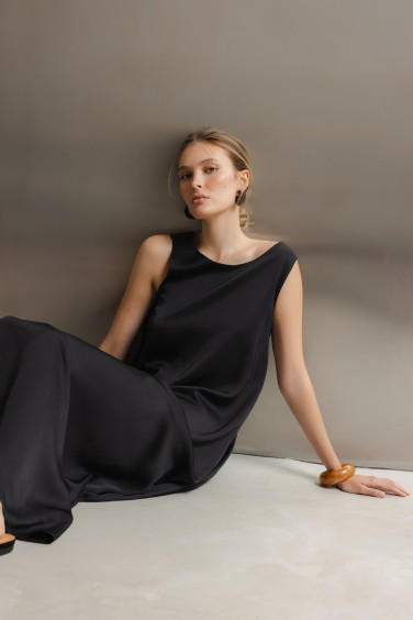 Clara Sukienka Satynowa Czarna